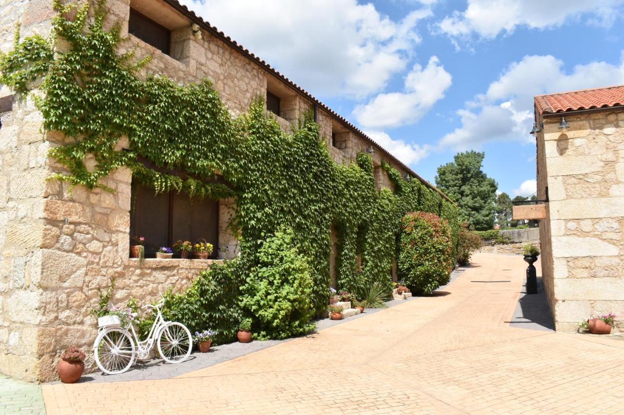 Hotel Rural A Velha Fabrica Valverde del Fresno Exterior photo